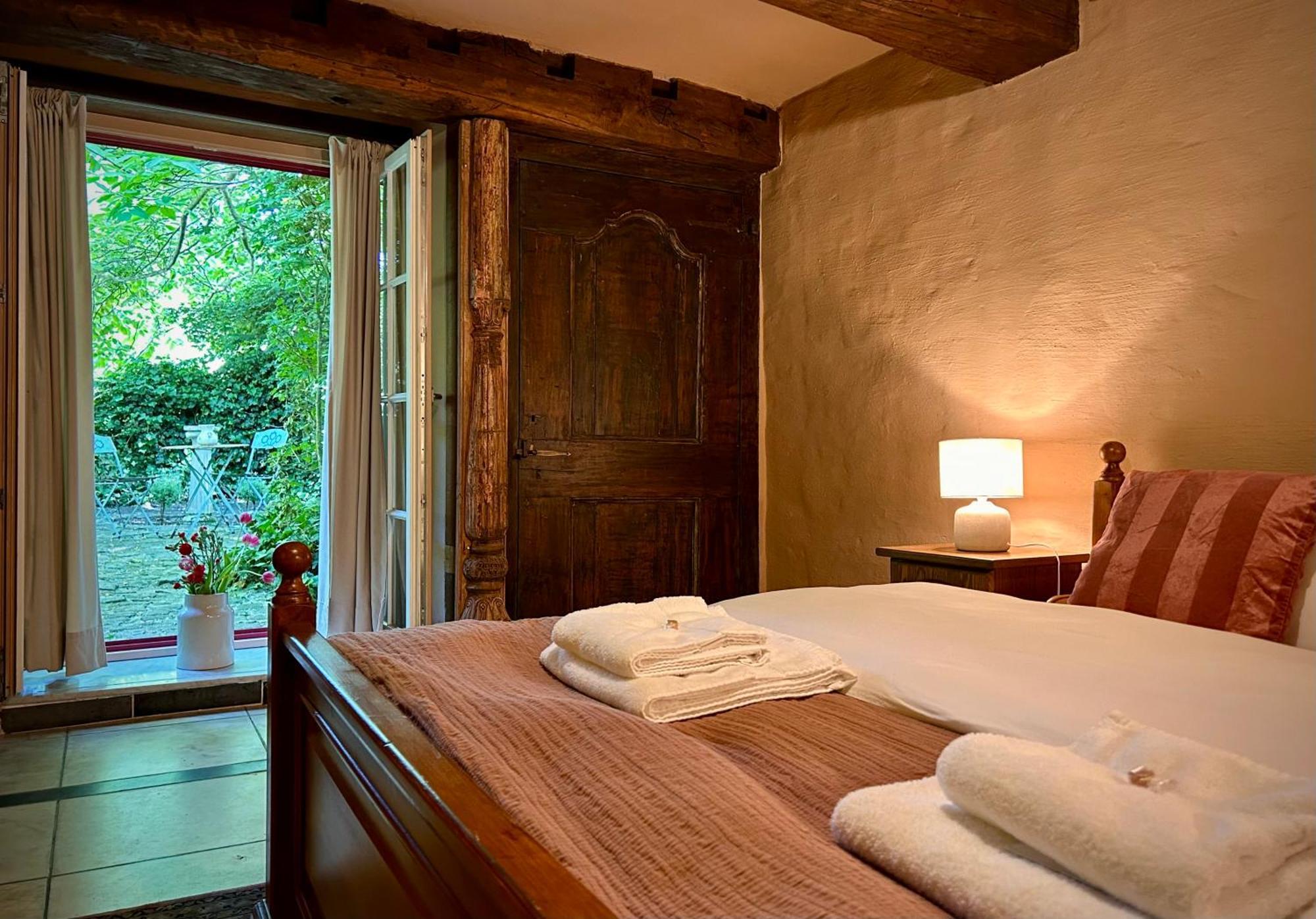 بروج B&B Pronkenburg المظهر الخارجي الصورة